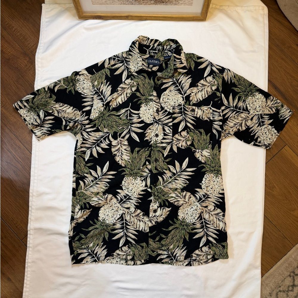 Men’s Puritan size small black Hawaiian shirt